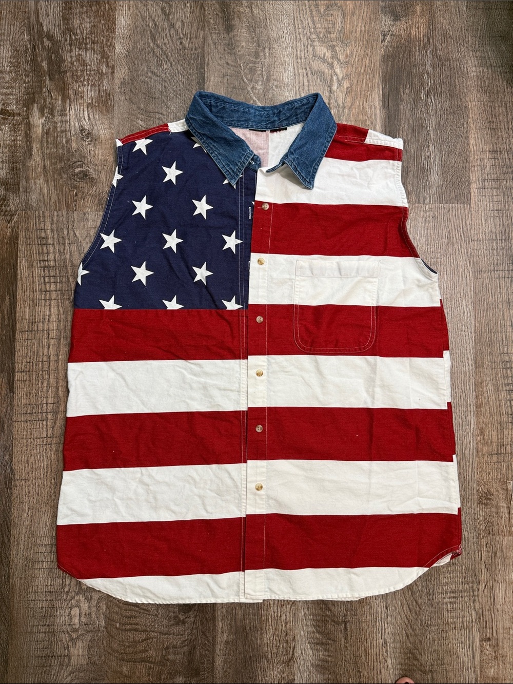 Sleeveless Americana Flag Shirt - Red, White & Blue Large